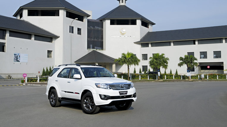Đánh giá Fortuner TRD Sportivo 2014: khác biệt và hoàn thiện-4