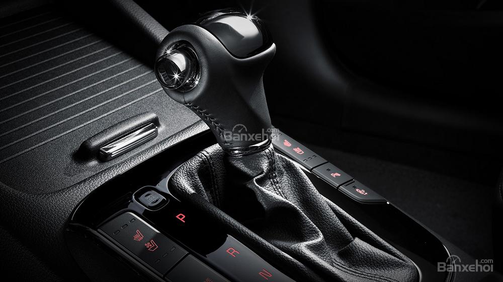 Kia k3 2016.