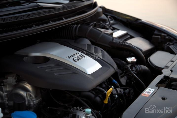 Kia k3 2016.