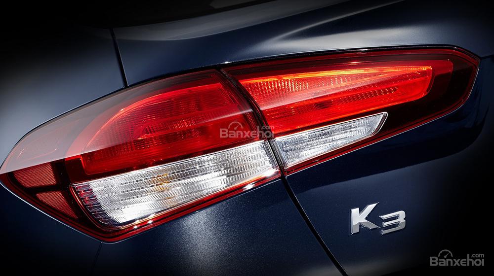 Kia k3 2016.