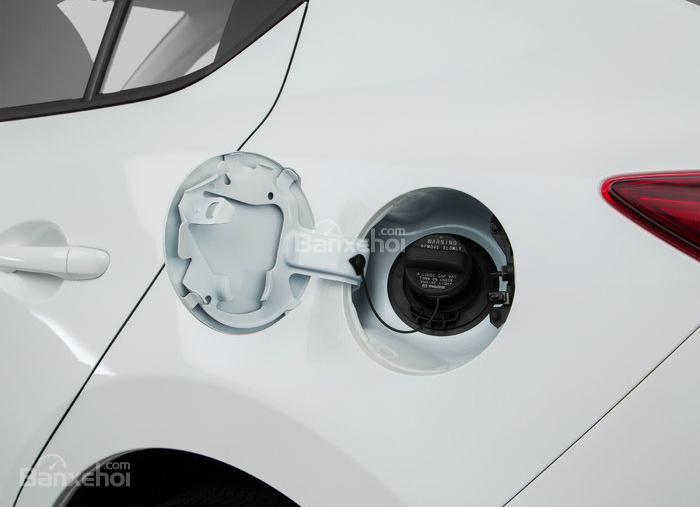 Đánh giá xe Mazda 3 2016 phần thân xe 6
