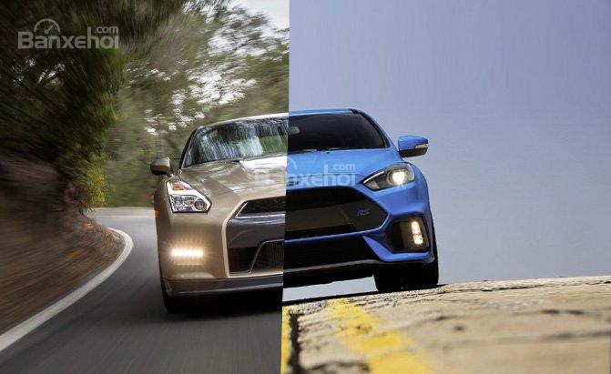 Mua xe ô tô Ford Focus RS thay cho Nissan GT-R.