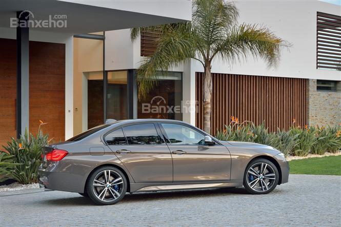 BMW 3 Series trở thành mẫu xe gia đình đáng mua hơn bao giờ hết.