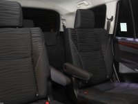 Các ghế ngồi của Toyota Innova 2016 được bọc da cao cấp.