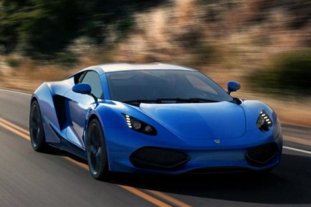Arrinera Hussarya - McLaren có nóng mặt?