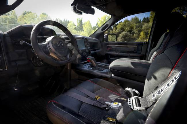 Chiêm ngưỡng 'vua xe bán tải' Dodge Ram Rebel TRX ảnh 3