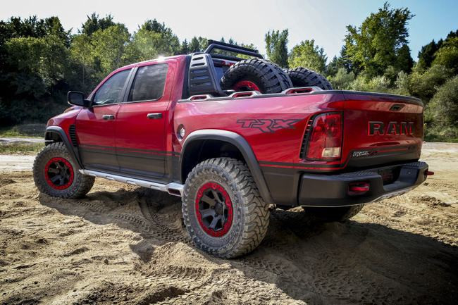 Chiêm ngưỡng 'vua xe bán tải' Dodge Ram Rebel TRX ảnh 2
