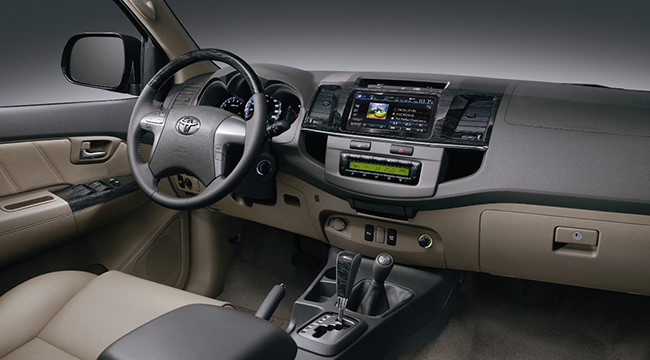 Toyota Fortuner TRD Sportivo 2015 tăng giá hàng chục triệu đồng ảnh 8