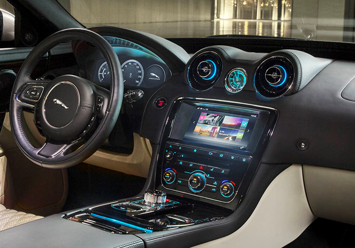 “Báo” đầu đàn Jaguar XJ 2016 ra mắt với nhiều cải tiến ảnh 7