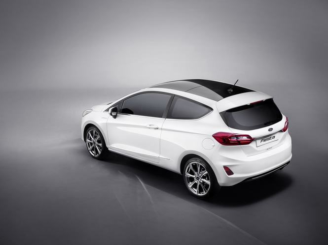 Ford Fiesta 2017 trình làng, thêm phiên bản gầm cao ảnh 7