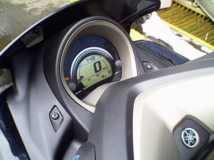 Yamaha chính thức chốt giá NMax 150 rẻ hơn Honda PCX ảnh 7