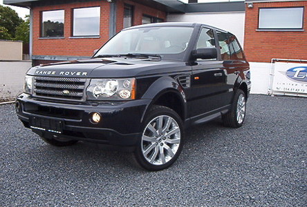 http://flameroad.com/pics/Land-Rover/27/86/14029_Land-Rover-Range-Rover-HSE_1.jpg