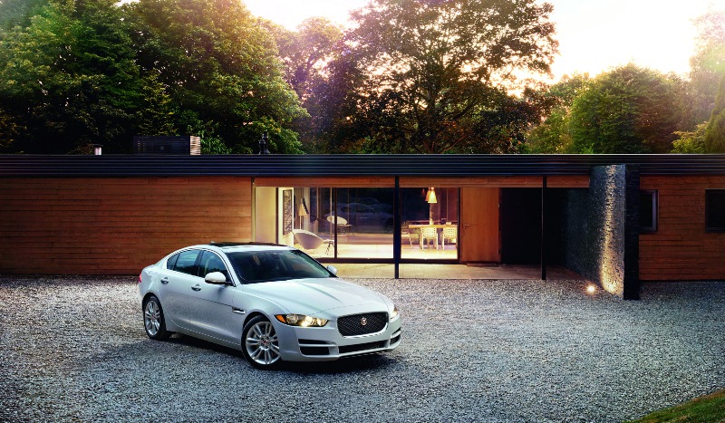 co-hoi-lai-thu-cac-dong-xe-jaguar-land-rover-vao-thang-7