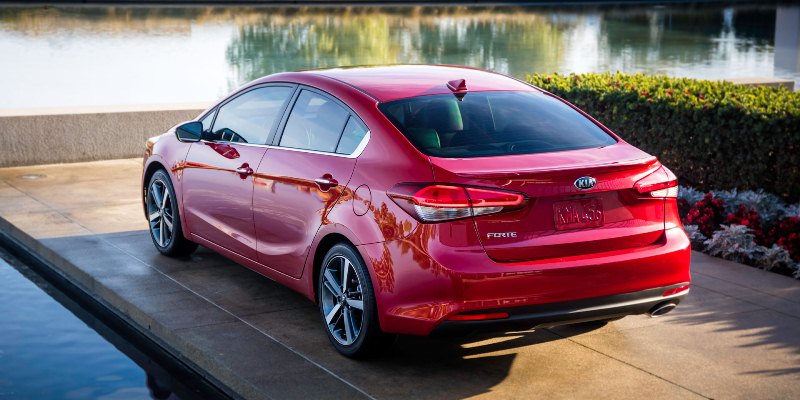 Soi-chi-tiết-Kia-K3-sedan-2017