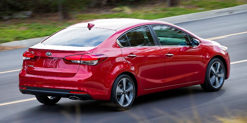Soi-chi-tiết-Kia-K3-sedan-2017